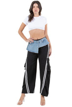 Load image into Gallery viewer, WOMEN FASHION CLASSIC STRAIGHT LEG PANTS