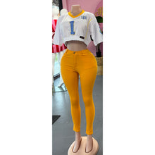 Load image into Gallery viewer, White SU crop jersey